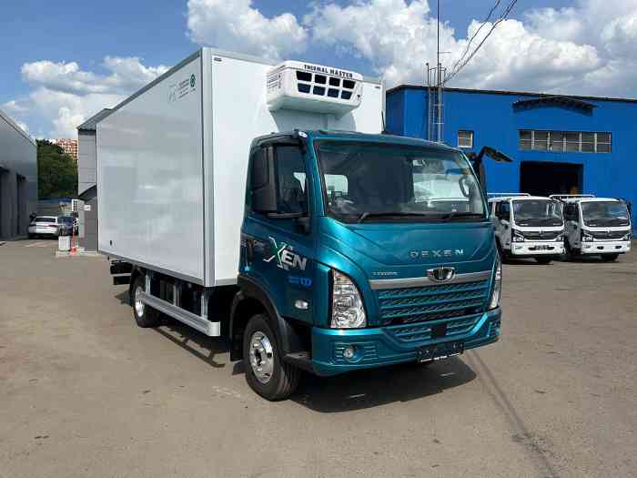 грузовик Daewoo с краном