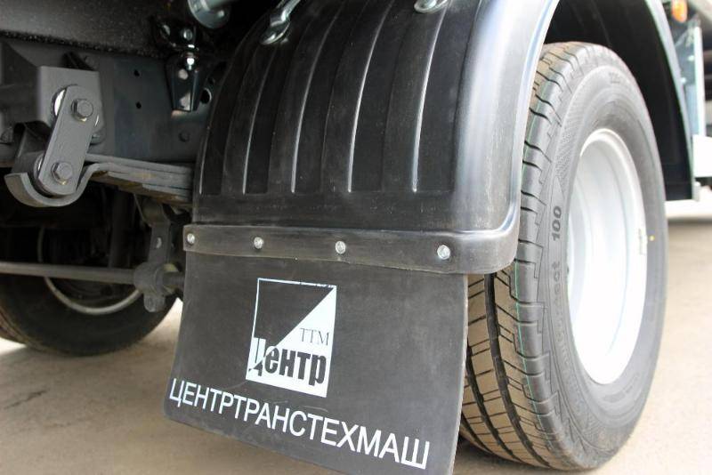 Подкрылки и брызговики