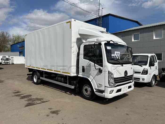 грузовик Daewoo с краном