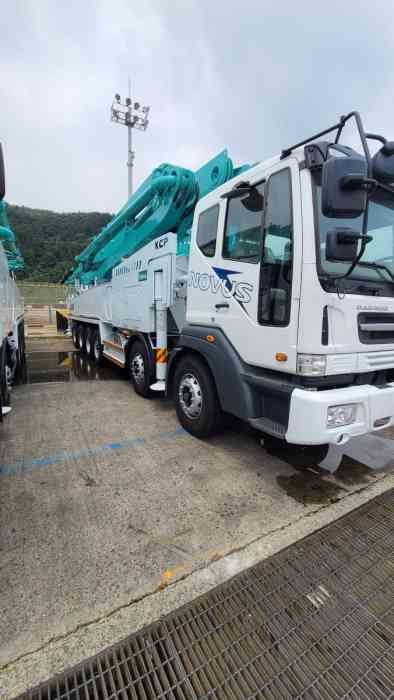 Daewoo Novus CT9C8 Автобетононасос KCP 61ZX6170