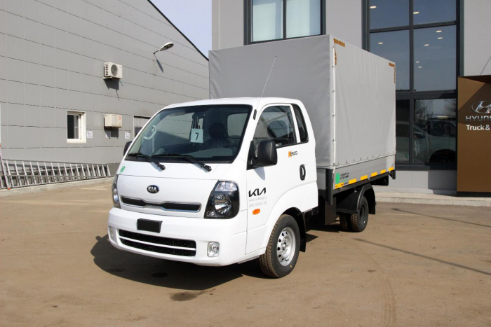Kia Bongo 3 Бортовая с тентом