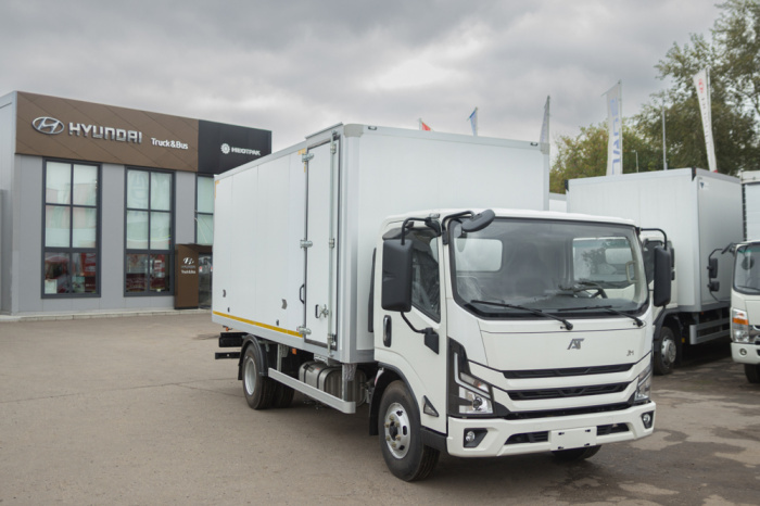 AMBERTRUCK Джи Эм (JM) 93M Изотермический