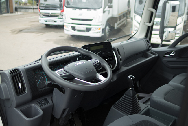 AMBERTRUCK Джи Эм (JM) 93M Изотермический
