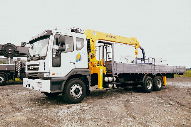 DAEWOO NOVUS 6x4