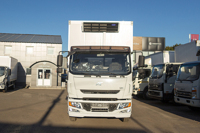 AMBERTRUCK Эс Эм (SM) 120 Рефрижератор с гидробортом