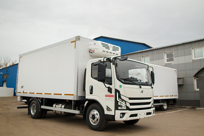 AMBERTRUCK Джи Эм (JM) 93M Рефрижератор с гидробортом