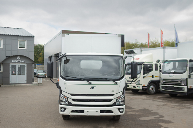 AMBERTRUCK Джи Эм (JM) 93M Изотермический