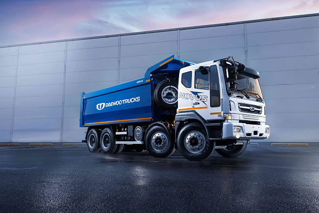 DAEWOO NOVUS 8x4