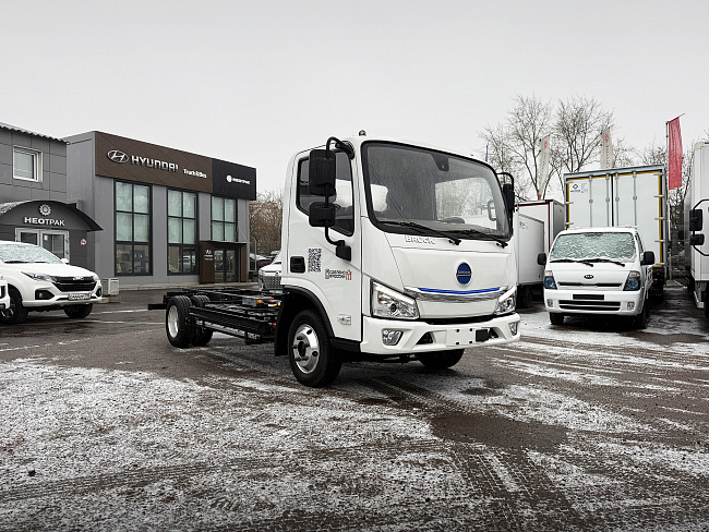 BROCK 75 Шасси (Электрический грузовик)