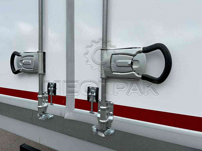 DONGFENG C120L Изотермический СП80